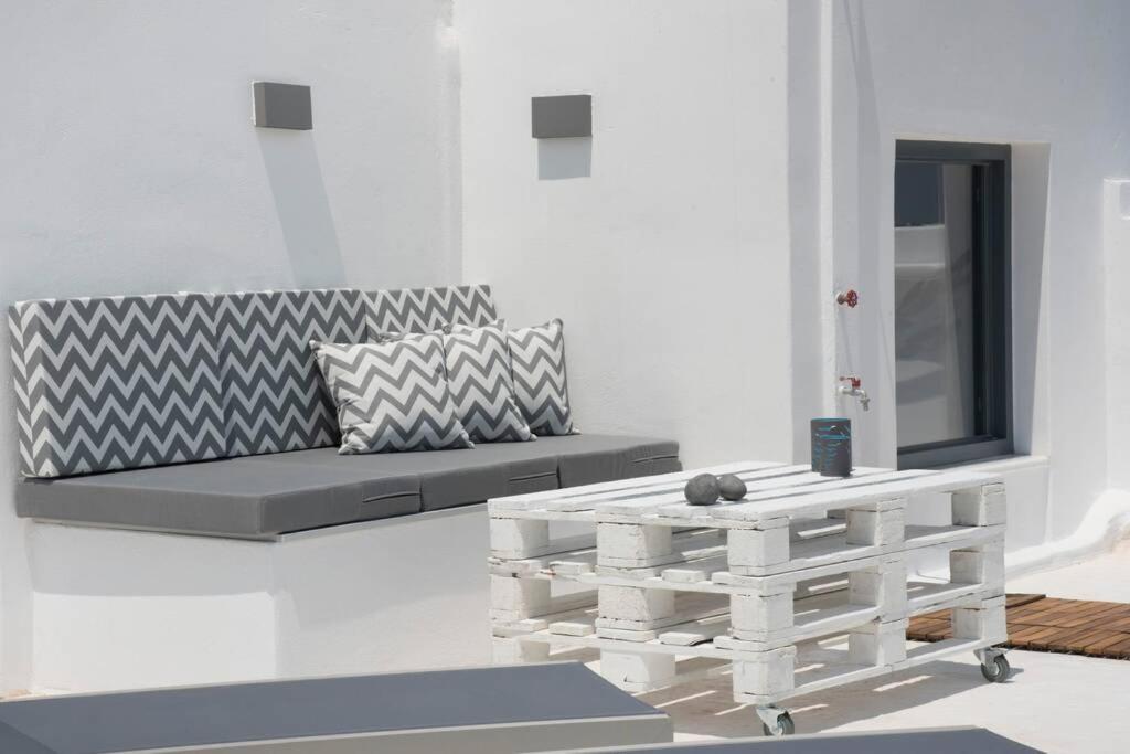 Sunny Studio W.Breathtaking Naxos Views In Isterni Daire Isterni  Dış mekan fotoğraf