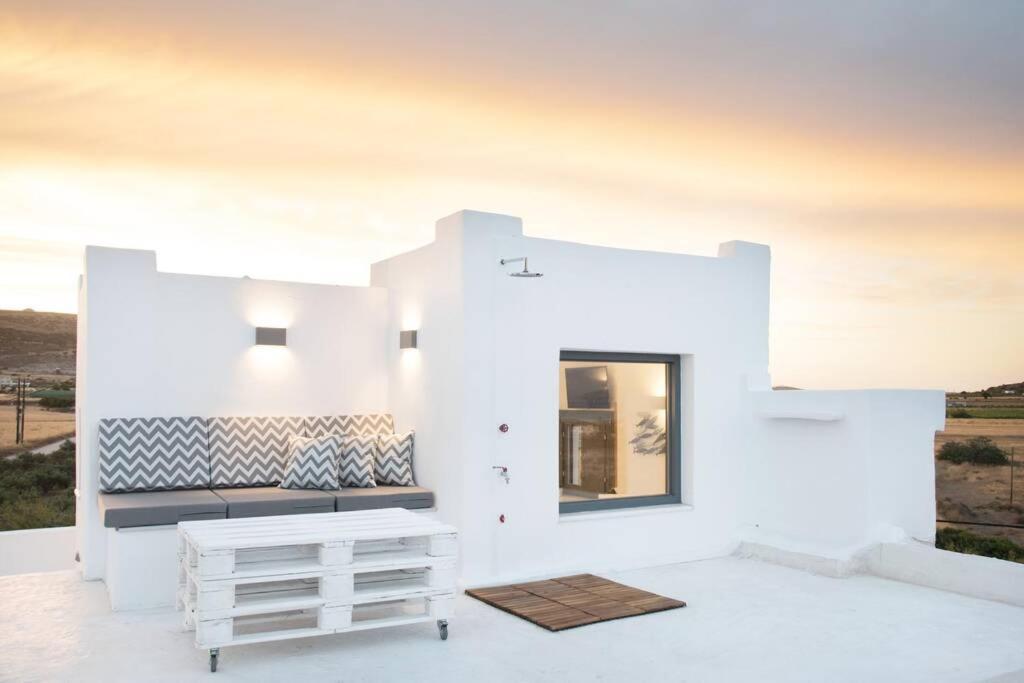 Sunny Studio W.Breathtaking Naxos Views In Isterni Daire Isterni  Dış mekan fotoğraf