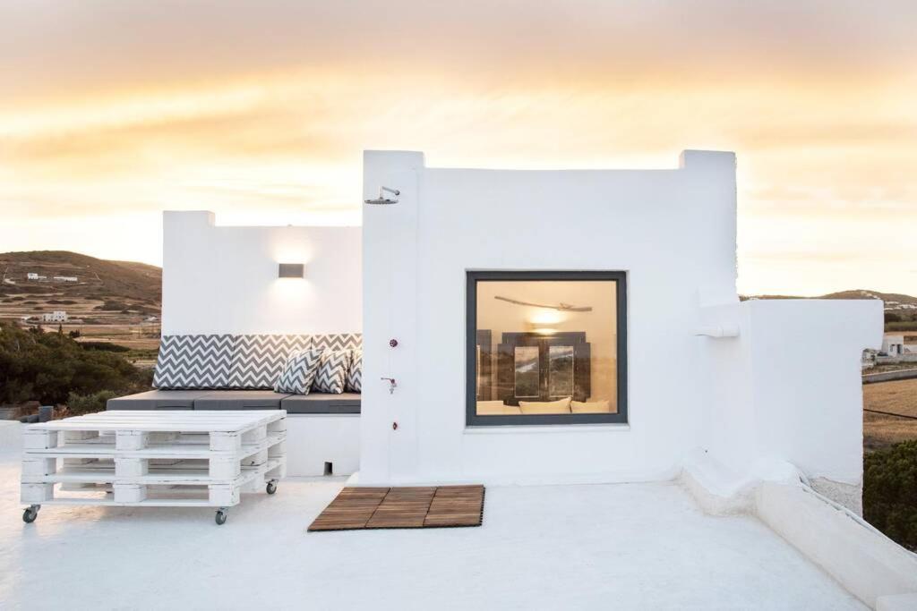 Sunny Studio W.Breathtaking Naxos Views In Isterni Daire Isterni  Dış mekan fotoğraf
